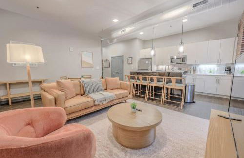 Elegant 2 Bedroom Prime Location - Foto 1