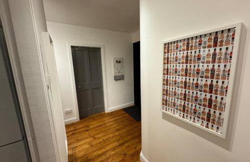 Stirling Haven: Charming 3B Apt in City Centre - Photo 26