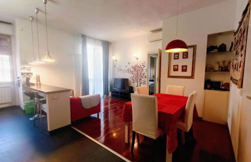 The Red Suite in Florence with Free Parking - Foto 8