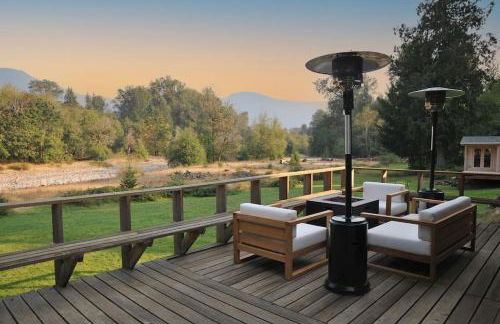 Waterfront Cabin at White Pass and Mt Rainier National Park - Foto 3