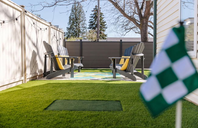 The Oxen - Dt Home w Putting Green and Tons of Parking - Photo 24