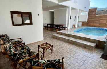 SUA CASA DE FÉRIAS 5 MINUTOS a pé do BETO CARRERO! - Foto 4