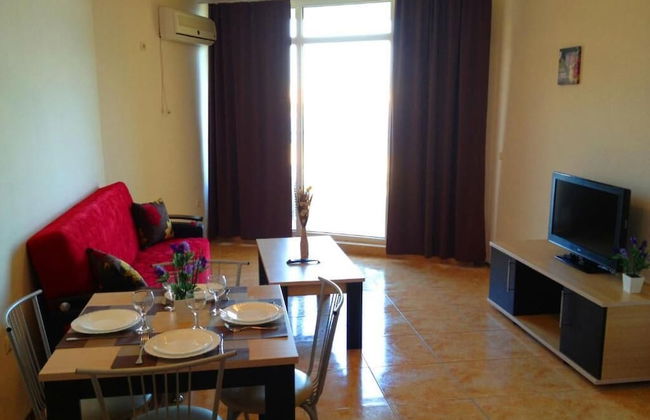 Aheloy Palace Apartments - Photo 19