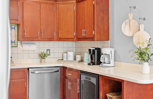 Simply Shores by Avantstay Private Beach + Dock Lake Overlook - Photo 15