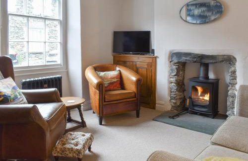 Campbell Cottage - Photo 2