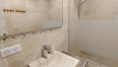 Beau logement au Coeur de Strasbourg - Foto 2