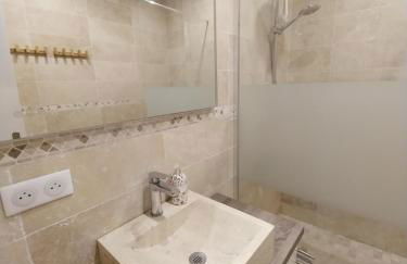 Beau logement au Coeur de Strasbourg - Foto 2