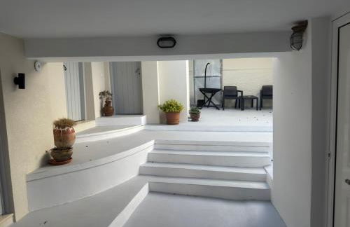 Niki Mountain House - Photo 34