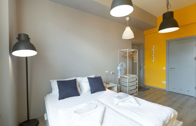 Stories Hub - Photo 36