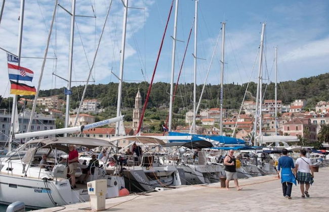 Old Town Hvar Apartment - Photo 13