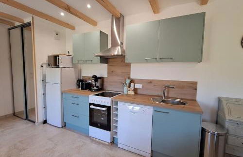 Sous le Grand Pin Piscine & Spa Gîtes Éden en Cévennes à Anduze Gard - Foto 23