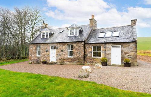 Westerpark Cottage, Pet & Family Friendly Countryside Retreat, Aberdeenshire - Photo 2