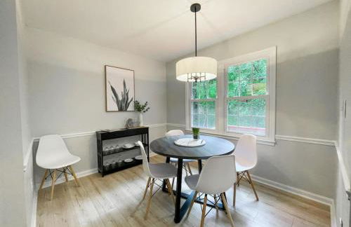 Fenced-In 3 BR Swingset, Carport, North Raleigh - Foto 12