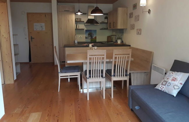 Beautiful Apartment With Balcony - Photo 11