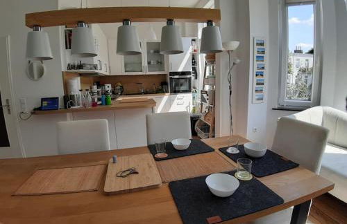 Gemütliche Wohnung mit geteiltem Essbereich am Rande des Bremer Viertel - Photo 7