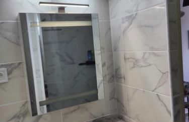 Studio climatisé 50 m.du port - Foto 10