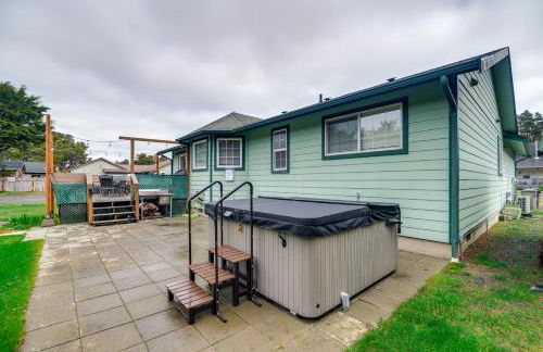 Pet-Friendly Westport Vacation Rental with Hot Tub! - Foto 1