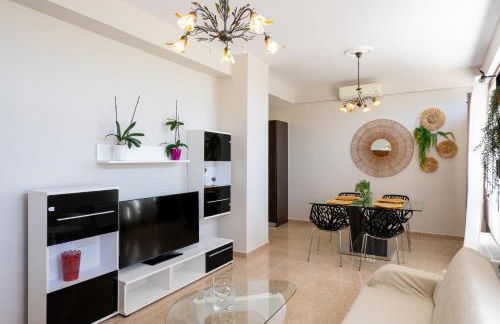 The Mirror House - Photo 12