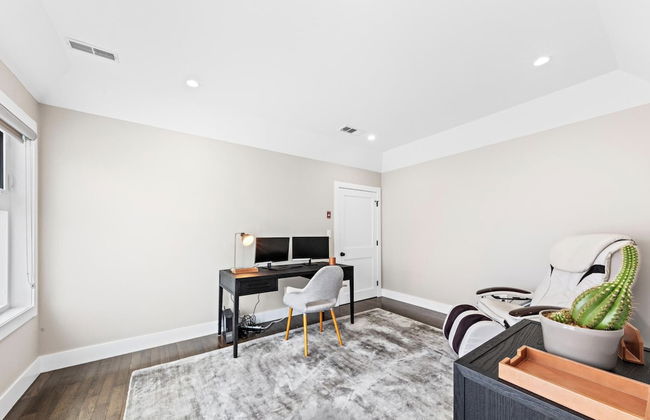 Monmouth Beach 4BR Villa on the Water - Foto 33