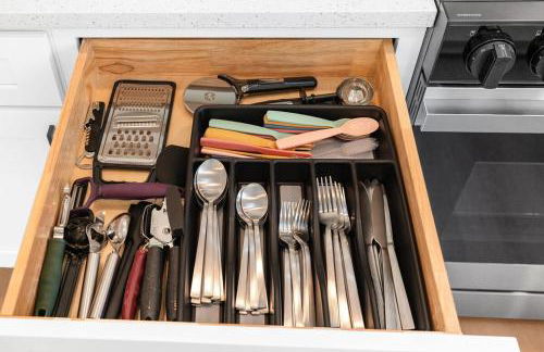 New-Dog Friendly,Hot Tub, Fire-pit, 1 mile to DTWN - Foto 35