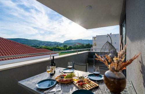 Olive Family house - Photo 3