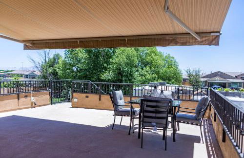 Second Story Suite with Balcony - Photo 11