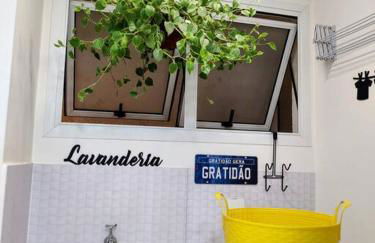 Apto Pé na Areia Condomínio Oceanside Camboinhas - Foto 18