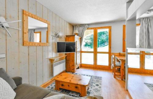 Appartement rénové 2 pièces, proche piste ski, parking inclus - FR-1-514-48 - Foto 1