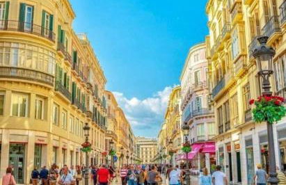 CASA NATY, Espacioso Renovado Apartamento en el Centro de Malaga - Photo 27