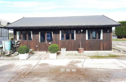 One bedroom lodge in the countryside - Photo 4