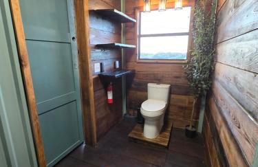 Hill Country Hangar with hottub, 7 minutes from the river and lake - Foto 12