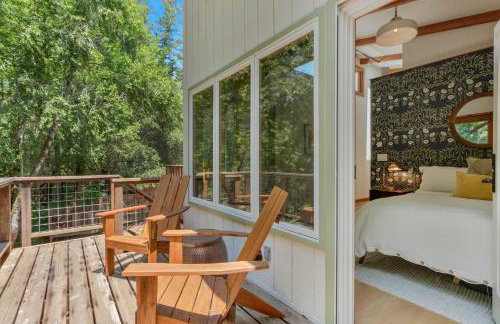 Serene Retreat with Hot Tub - Fire Pit - Deck - Foto 30