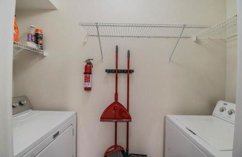 o BEAUTIFUL CONDO MINUTES FROM GORGEOUS CLEARWATER BEACHES o - Foto 23