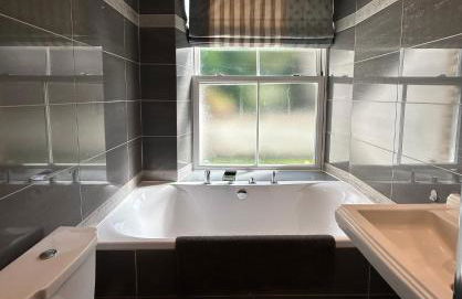 Luxury Apartment - Great Location - Foto 38