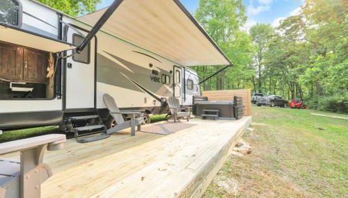 Chestnut Camper - Photo 4