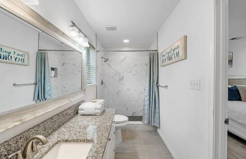 Gulf views, steps to beach, Pool, Walk To Dining - Foto 59