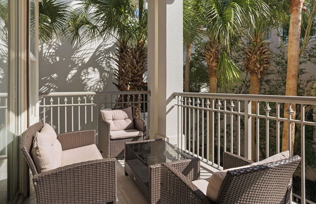 4BR Home, Private Pool, Steps From Beach, Minutes to Top Attractions - Foto 59