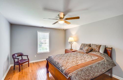 Louisville Retreat with Deck about 11 Mi to Downtown! - Foto 16