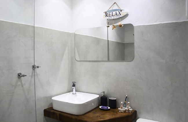 Penthouse & Apartments by the Sea near Airport - Foto 37