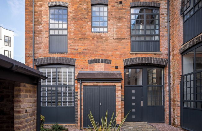 Elliot Oliver - Stylish 2 Bedroom Town Centre Apartment - Photo 17