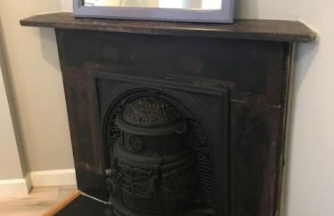 HOME AWAY HOME - Chic 2 BR Capitol Hill DC - Photo 4