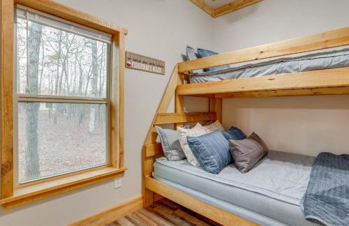 Greers Ferry Lake Access and Deck Group Getaway! - Foto 13