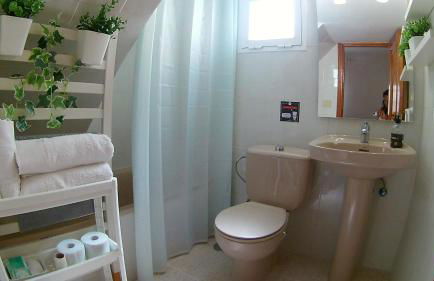 CENTER Santa Cruz, Alojamiento céntrico con gran terraza, cocina , salón y baños, todo privado - Foto 19