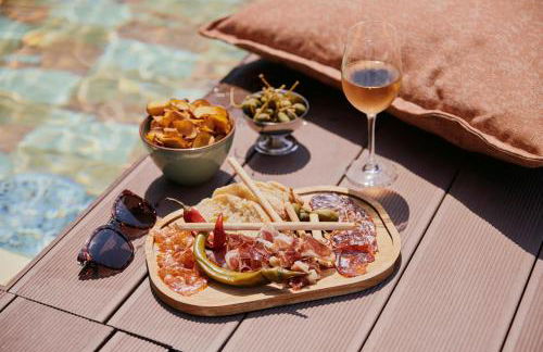 The Social Hub Porto Extended Stay - Photo 22