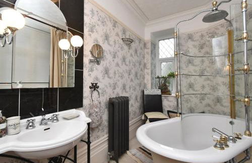 1 Bed in Goodwick FB158 - Photo 6