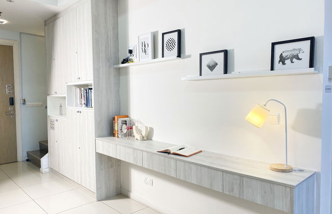 Icon City Premier Suites by WeCare - Photo 26