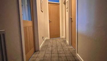 Panmure by CENTRAL SERVICED APARTMENTS - 2 Double Bedrooms - Monifieth - Sleeps 4 - Modern & Unique - Smart TV & WiFi - Fully Equipped Kitchen - Spacious & Unique - Foto 5