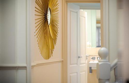 Luxurious Mews 4Bd House Balcony & Garage - Foto 39