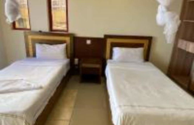 Shanzu Beachfront Suites - Foto 28