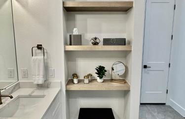 Houston- Downtown, NRG, Med Center, City Views, U of H & TSU, Rodeo - Photo 31